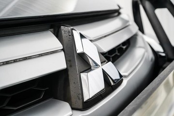 https://dvg-vehicle-assets.s3.amazonaws.com/1203913/1qtl0qjrp3pgq79qkxy3vjbo7.jpg