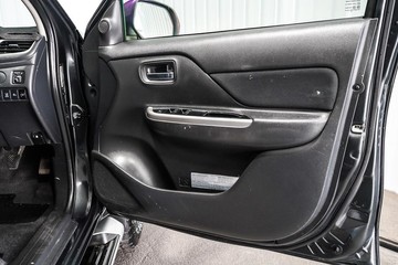 https://dvg-vehicle-assets.s3.amazonaws.com/1203913/dlynvbo3qf2u6se1eeomwjixq.jpg