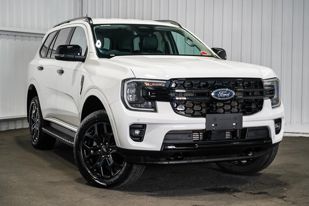 Ford Everest image 1