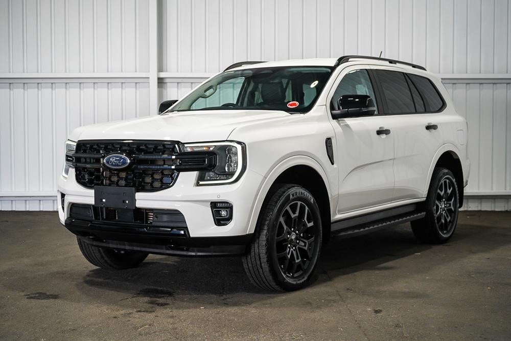 Ford Everest image 4