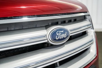 https://dvg-vehicle-assets.s3.amazonaws.com/1203916/29yth7cg35bq9da61eyyhjav.jpg