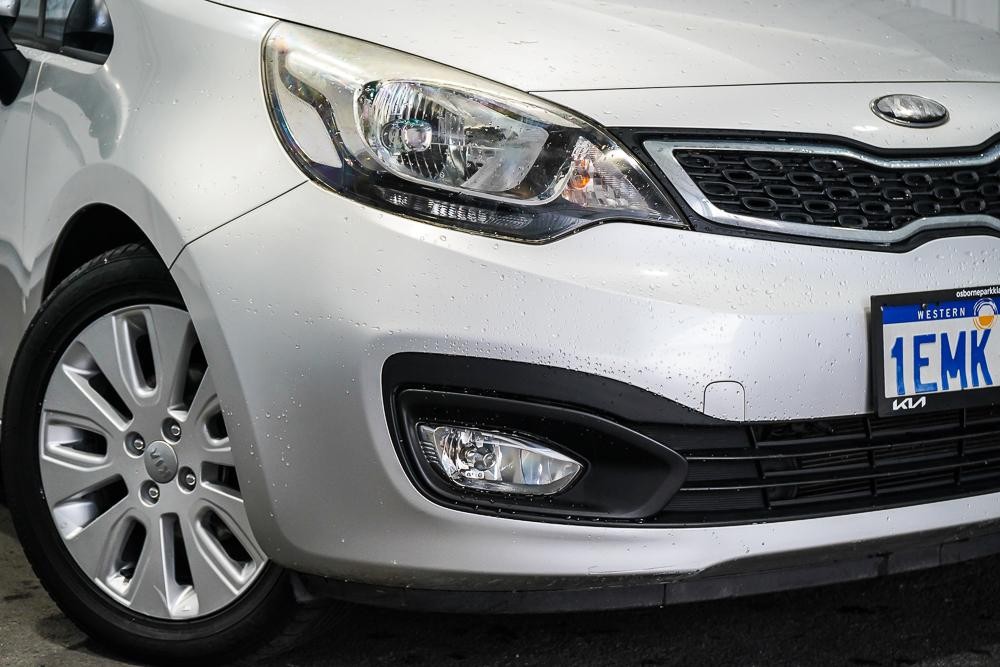 Kia Rio image 2