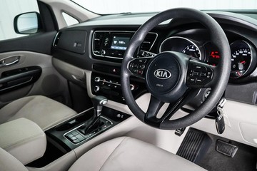 https://dvg-vehicle-assets.s3.amazonaws.com/1203940/3afpdj18ggcki9xr3gmkfnkx8.jpg