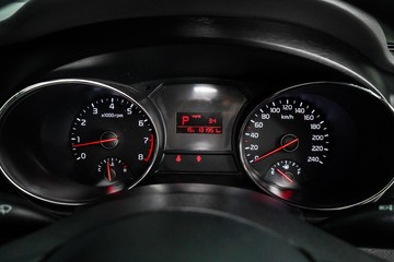 https://dvg-vehicle-assets.s3.amazonaws.com/1203940/5c3upj9j7cj88vs30br51rler.jpg