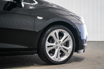 https://dvg-vehicle-assets.s3.amazonaws.com/1203944/278oxq9jaov5cbc4uoyp94lca.jpg