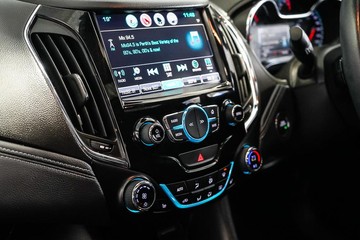 https://dvg-vehicle-assets.s3.amazonaws.com/1203944/2req237xqomuhg9yytb0iqfy5.jpg