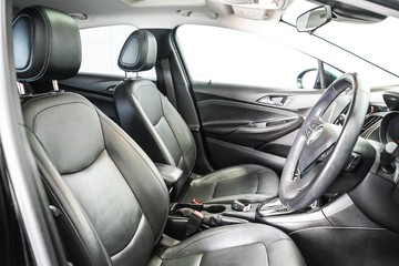 https://dvg-vehicle-assets.s3.amazonaws.com/1203944/5pmx8dt99feb1hgvziu8x1pnv.jpg