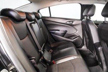 https://dvg-vehicle-assets.s3.amazonaws.com/1203944/78l4zl8uv25vmr716fnalmcv3.jpg