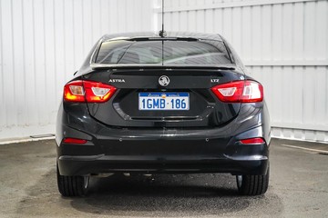 https://dvg-vehicle-assets.s3.amazonaws.com/1203944/dzirc2a3xceml3zkszww83v2e.jpg
