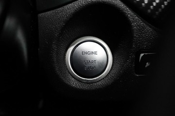 https://dvg-vehicle-assets.s3.amazonaws.com/1203952/9gsw770apteb00s4b4uu610bj.jpg