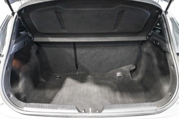https://dvg-vehicle-assets.s3.amazonaws.com/1203953/5m78s73t3meudpsdk9jo99gpz.jpg
