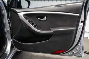 https://dvg-vehicle-assets.s3.amazonaws.com/1203953/buig3z7q9qf5p1dhjqpior2ux.jpg