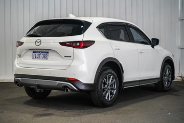 https://dvg-vehicle-assets.s3.amazonaws.com/1203954/8hx22pazov2wdz948qp99a46q.jpg