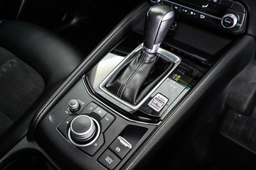 https://dvg-vehicle-assets.s3.amazonaws.com/1203954/e23141igebbuu9gabi50em9rv.jpg