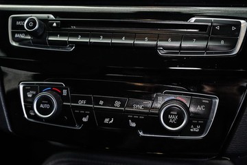 https://dvg-vehicle-assets.s3.amazonaws.com/1203957/8tq5fb03ghyyk9hs0o16kymfn.jpg