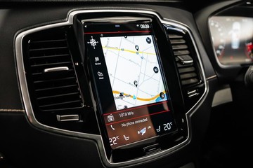 https://dvg-vehicle-assets.s3.amazonaws.com/1203973/6kkco1vjwnz17rzrju1whiep0.jpg