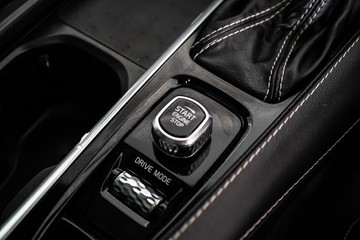 https://dvg-vehicle-assets.s3.amazonaws.com/1203973/9q2ck98ics6jxlprfw4k86cnc.jpg