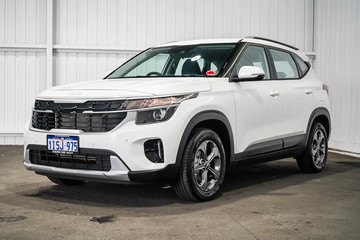 https://dvg-vehicle-assets.s3.amazonaws.com/1203977/7ftcren7mbq216dcwt7pcwl5.jpg