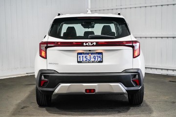 https://dvg-vehicle-assets.s3.amazonaws.com/1203977/cmkgufztxwuwazkohd3avf5tc.jpg