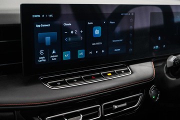 https://dvg-vehicle-assets.s3.amazonaws.com/1203979/9d9812w7zgf0trdxra5aisryk.jpg