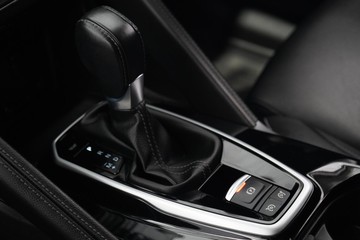 https://dvg-vehicle-assets.s3.amazonaws.com/1203983/3xjhvynd5gk4r7h1kp03alw4x.jpg