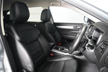 https://dvg-vehicle-assets.s3.amazonaws.com/1203983/48hr6aumbrcdlmekmza412hzk.jpg