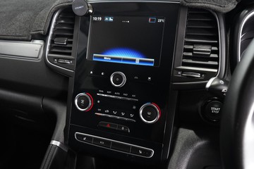 https://dvg-vehicle-assets.s3.amazonaws.com/1203983/d30duxcvv9b9y4vkfamlyhpea.jpg