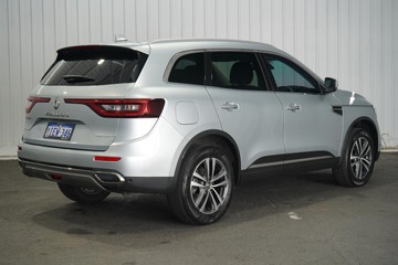https://dvg-vehicle-assets.s3.amazonaws.com/1203983/dj0birfwls6m11k0irybkltrl.jpg