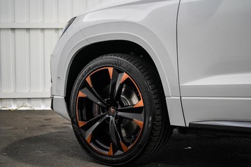 https://dvg-vehicle-assets.s3.amazonaws.com/1203984/4w2vrhrqaafanmqg4jgfxycju.jpg