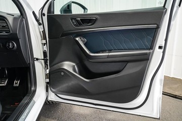 https://dvg-vehicle-assets.s3.amazonaws.com/1203984/9fa6wdu8c8b5me821m4xrh301.jpg