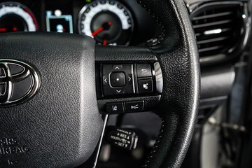 https://dvg-vehicle-assets.s3.amazonaws.com/1203988/2c68o8s2ppwndhylmcltjpoil.jpg