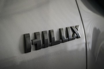 https://dvg-vehicle-assets.s3.amazonaws.com/1203988/48j2d7dii6cq157oukgyed9x2.jpg