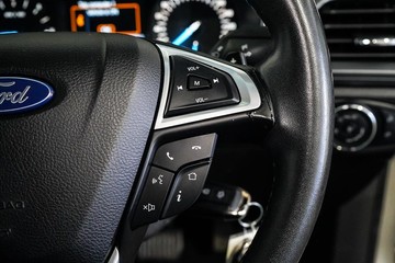 https://dvg-vehicle-assets.s3.amazonaws.com/1203989/7bo7erirjv47bx60z9hinkw8o.jpg