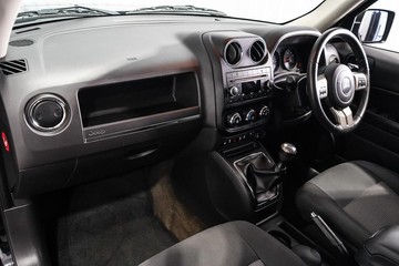 https://dvg-vehicle-assets.s3.amazonaws.com/1204000/ckzqdw9yr5m9hq7m728b9q134.jpg