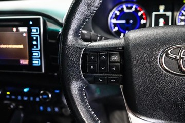https://dvg-vehicle-assets.s3.amazonaws.com/1204011/58ztzk4k8tyq085eqk64edugk.jpg