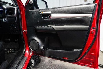 https://dvg-vehicle-assets.s3.amazonaws.com/1204011/aztt1v2f8e78ao9xism4ekjod.jpg