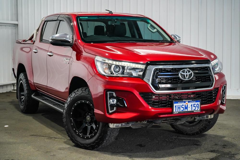 Toyota Hilux image 1