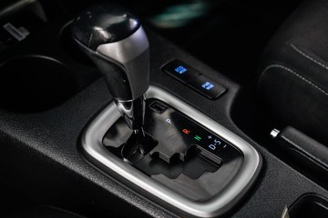 https://dvg-vehicle-assets.s3.amazonaws.com/1204011/s48ajfpirj34wrssi9q3e0rw.jpg