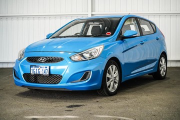 https://dvg-vehicle-assets.s3.amazonaws.com/1204020/1xht2r32i8l4v9jaqi8bfki60.jpg