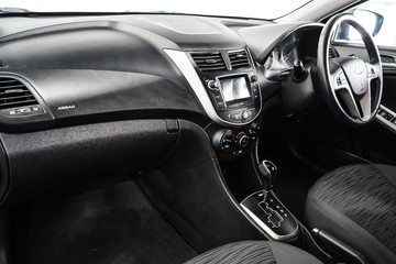 https://dvg-vehicle-assets.s3.amazonaws.com/1204020/3geudbg3iacc6xiolm43135bw.jpg