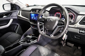 https://dvg-vehicle-assets.s3.amazonaws.com/1204021/4871iv6muvgfw6ahkwfpiffyd.jpg