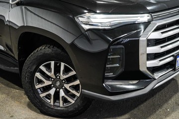 https://dvg-vehicle-assets.s3.amazonaws.com/1204021/ag79eiv1rtt31k66ldff15e7k.jpg