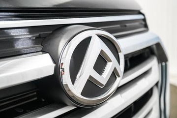 https://dvg-vehicle-assets.s3.amazonaws.com/1204021/ew2qjwkvkx59cfjuhf2qkv5vh.jpg