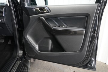 https://dvg-vehicle-assets.s3.amazonaws.com/1204022/usacmvlue7xobigkexy9vhbe.jpg