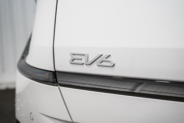 https://dvg-vehicle-assets.s3.amazonaws.com/1204024/dazjvxk3fqv1phbnivco1ynlt.jpg