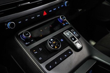 https://dvg-vehicle-assets.s3.amazonaws.com/1204025/6qucj757rcma5ds4zukcg21nj.jpg