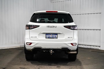 https://dvg-vehicle-assets.s3.amazonaws.com/1204037/e7bcuuqy9r5uwg2h7n7mxl76.jpg