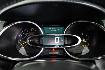 https://dvg-vehicle-assets.s3.amazonaws.com/1204040/1idb8yq8djnbx9bjsfhnwr0gb.jpg