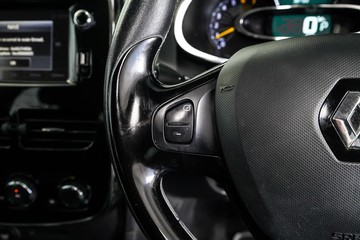 https://dvg-vehicle-assets.s3.amazonaws.com/1204040/9vi390e5vtfjfoj1sfi7pyay1.jpg