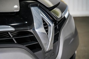 https://dvg-vehicle-assets.s3.amazonaws.com/1204040/c3emx8zhiutpzti6owrnxupjx.jpg